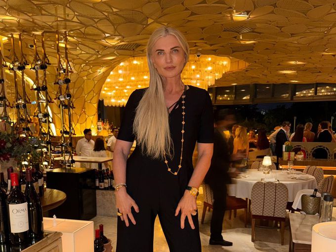 Нова година, ново аз: Силвена Роу с коренна промяна във визията си (Снимка)