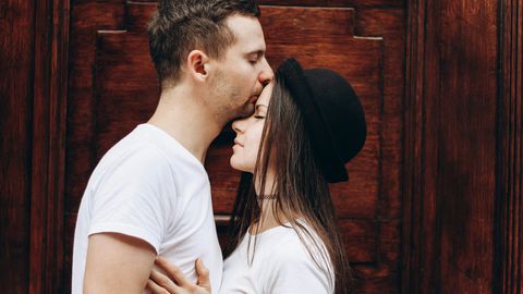 Повечето жени от личен опит познават мъже които се появяват