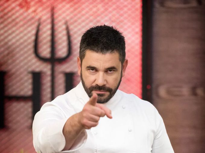 Не е за вярване: Шеф Ангелов даде втори шанс на тази участничка в Hell`s Kitchen