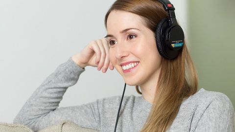 Ден на активни заблуди Може да бъдем преследвани от неразбираеми