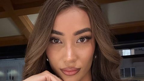 Чаровната Ферай от риалити шоуто Ергенът отново прикова вниманието в