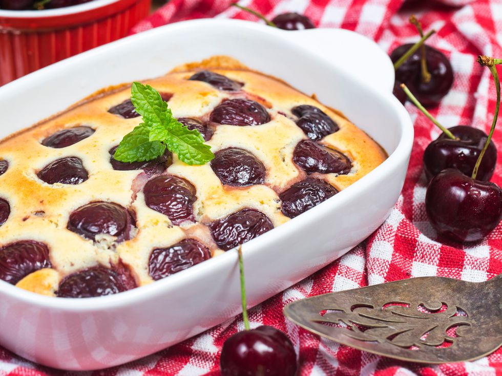 С вкус на щастие: Рецепта за изискан пай със свежи череши