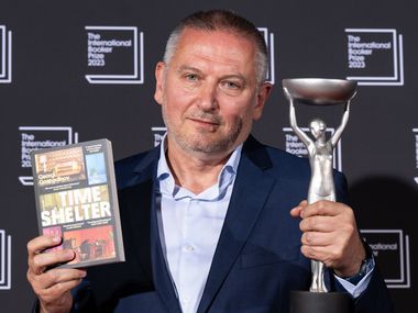 Георги Господинов направи най-хубавия подарък на българите за 24 май - спечели 'Букър'