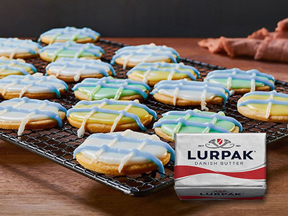 Маслени сладки с глазура