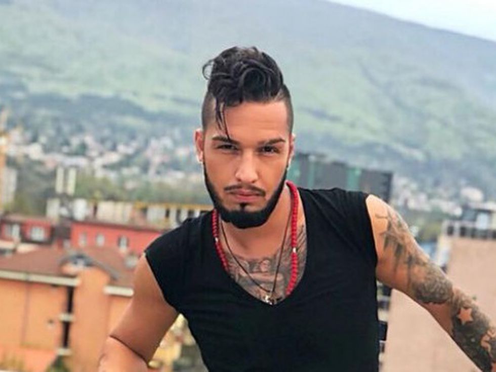 Стана ясно защо Джино се раздели с половинката си: Май е изневерил?