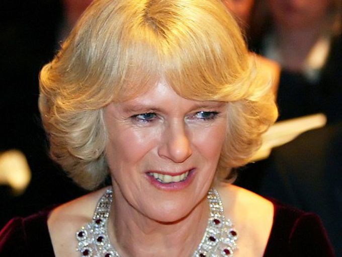 Камила очарова света: Вижте я с любимото бижу на кралица Елизабет II