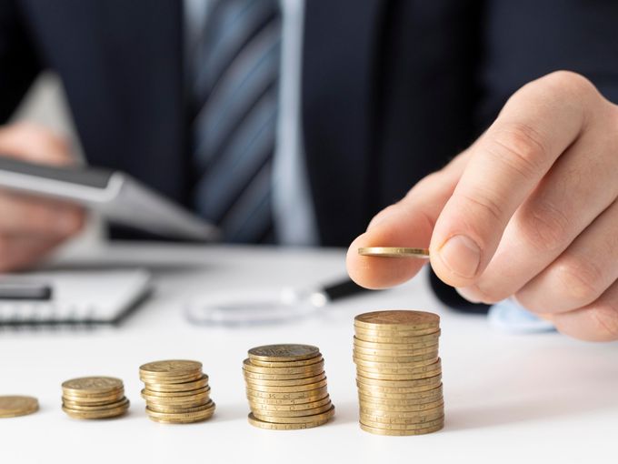 Експерт: Ако теглите бърз кредит, нека да е до 500 лева и го върнете още с първата заплата