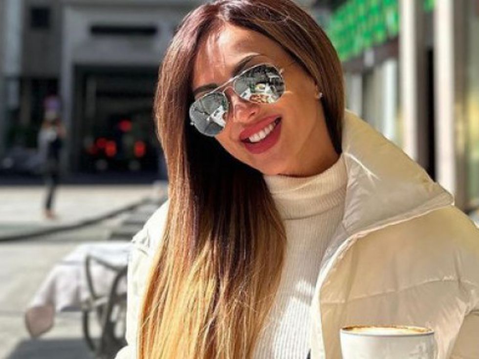 Ето кой засенчи и Глория, и Симона с чар (снимки)