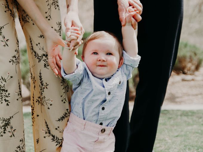 Как да научите бебето си да пада правилно?