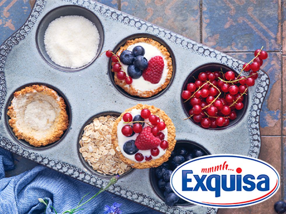 Овесени кошнички с горски плодове