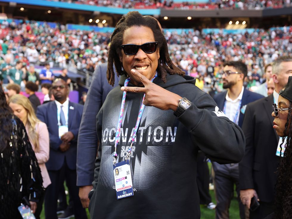 Незаконният син на Джей Зи е негово копие!