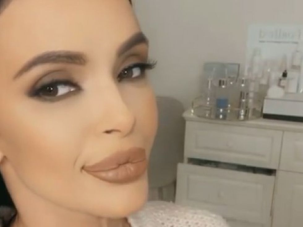 Мария се скри: Остави дъщеря си Марая на майка си?