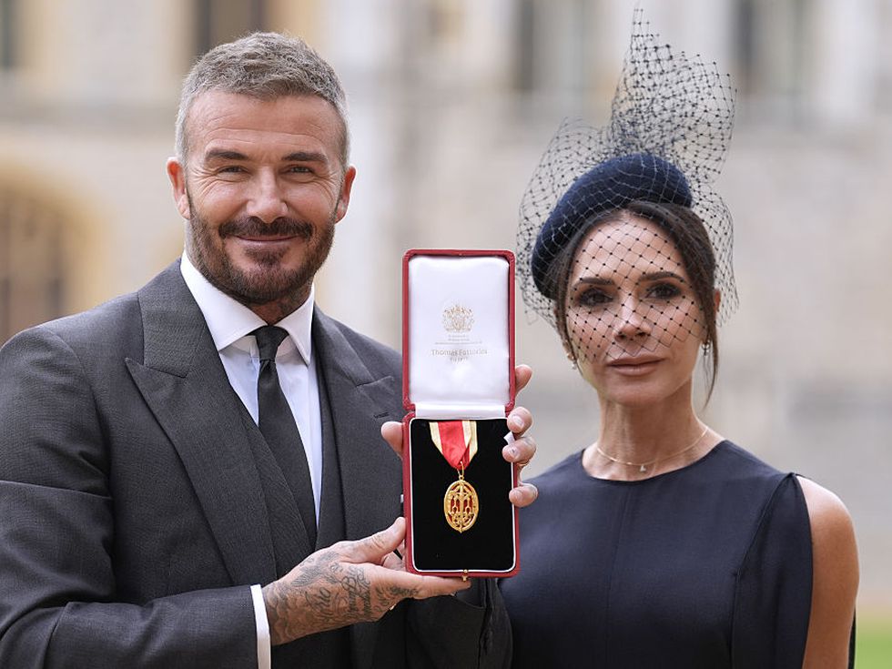 Скандал в семейство Бекъм: Докато Дейвид става „Сър“, Бруклин дори не му честити