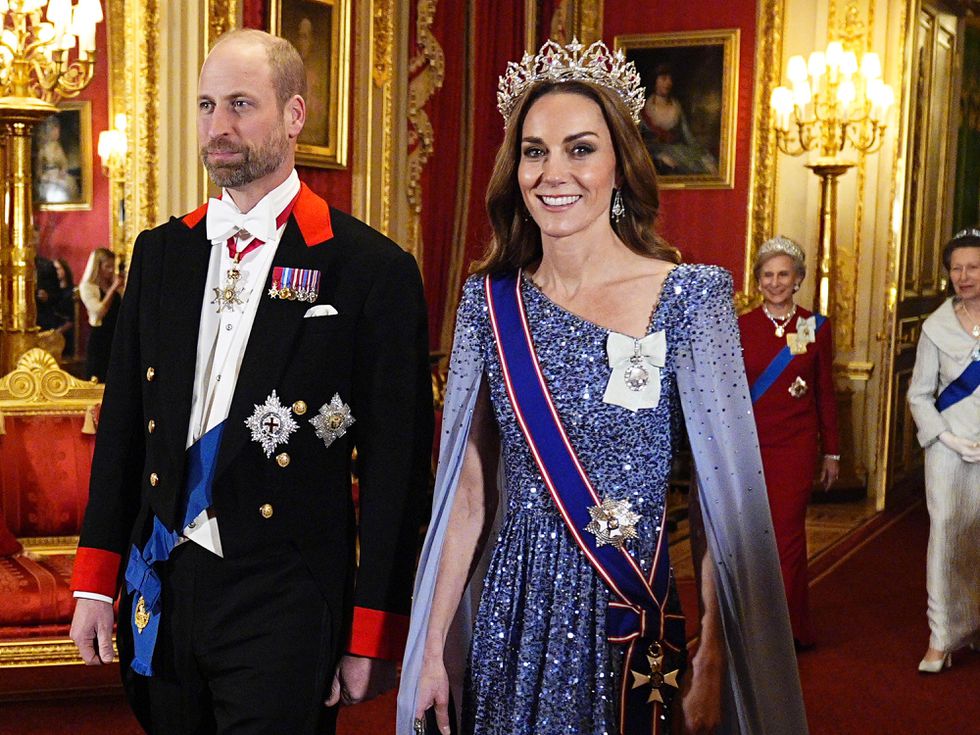 Кейт Мидълтън с ослепителен дебют в Уиндзор, носейки най-бляскавата си корона досега