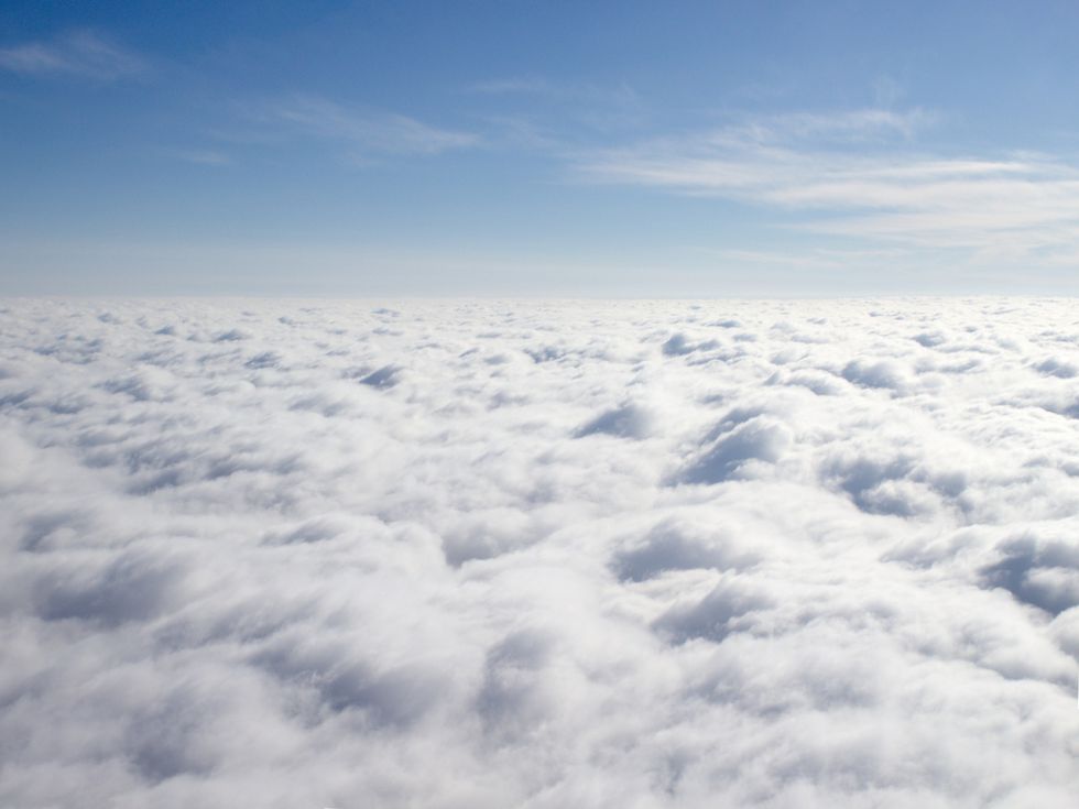 „Облачен танцьор“ – Цветът на 2026 година, който обещава тишина, яснота и ново начало