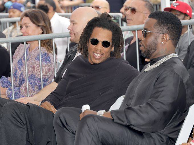 Джей Зи отвръща на удара: Съди жената, обвинила го в изнасилване