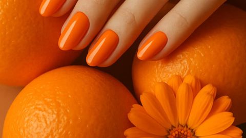 Пленителен като залез над Амалфи свеж като току що обелен портокал