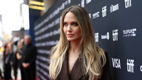 Холивудската звезда и дългогодишен посланик на добра воля на Върховния