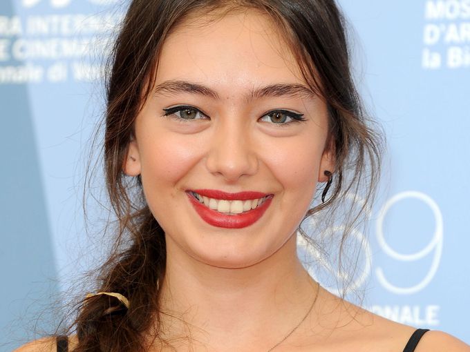 Новото поколение турски актриси: Невероятно красиви и талантливи