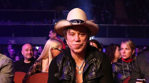 Историите за главоломни възходи и внезапни падения в Холивуд са