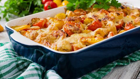 Това апетитно оригинално ястие изглежда красиво сервира се на отделни