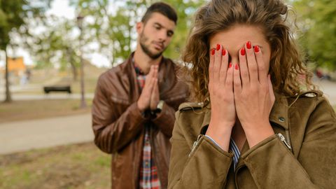 Понякога е трудно човек да се извини случва се на