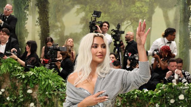 Ким Кардашиян в Maison Margiela by John Galliano; Снимка: Getty Images