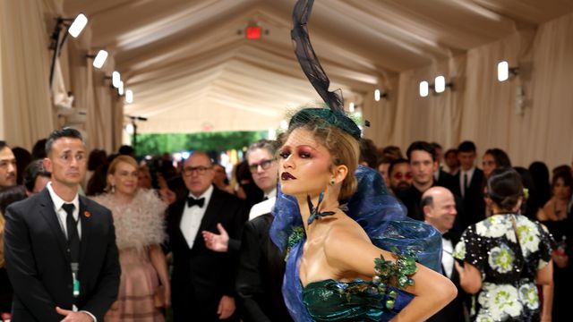 Зендая в Maison Margiela by John Galliano; Снимка:  Getty Images