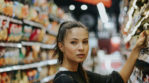 Празниците са време на радост събирания с близки и подаръци