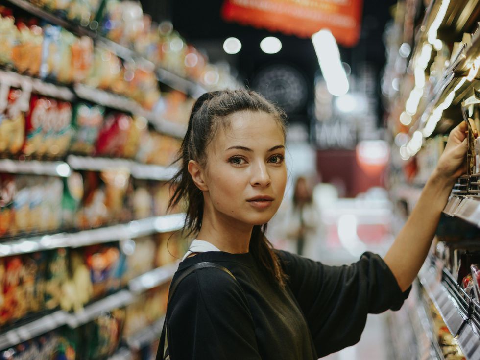 Коледа без финансов стрес: 10 доказани трика за празнични разходи, които всеки трябва да знае