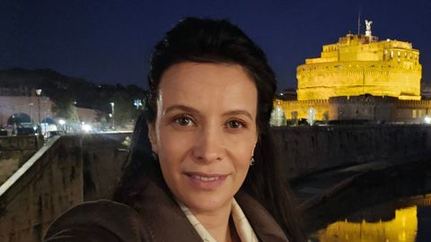 Яна Маринова една от най харизматичните и любими български актриси