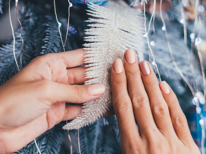 Тренд 2026: топ 3 маникюра за зимата