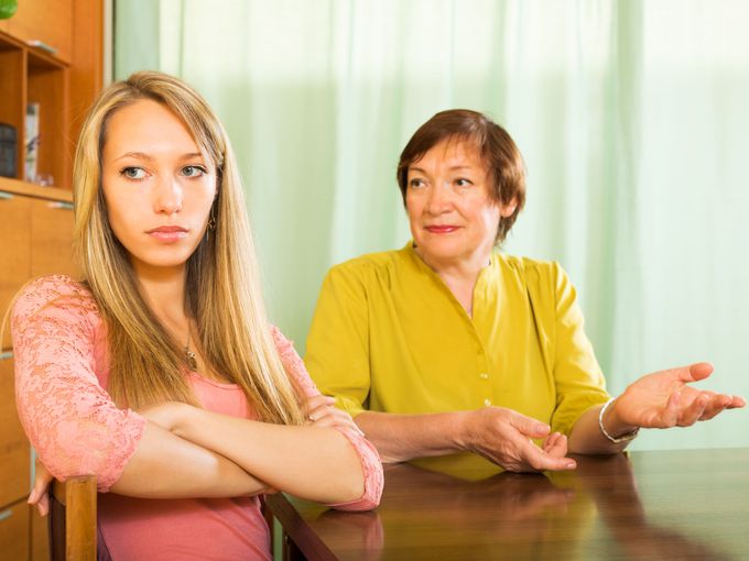 С това изглеждаш като лека жена, каза свекърва ми и изхвърли любимата ми рокля