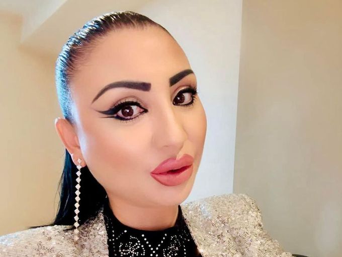 Софи Маринова сподели снимка с майка си от болницата: Днес сърцето ми е спокойно