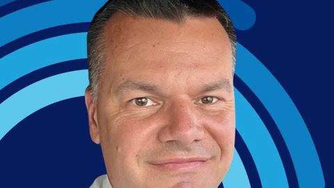 Марио Бакалов е сред най известните български търговски пилоти и мотиватори