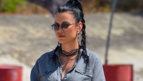 Водещата на предаването Игри на волята – Ралица Паскалева постави