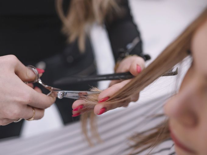 Неблагоприятни дни за подстригване: общи правила