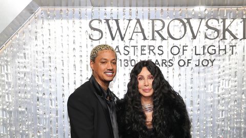 През 80 те и 90 те години поп музиката преживя