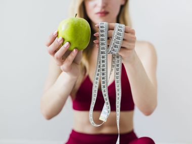 Как да отслабнем здравословно, за да посрещнем Нова година в най-добрата си форма