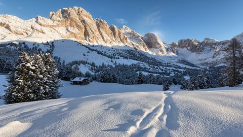 Закопане е град в южна Полша в самия край на