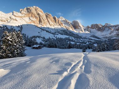 Най-големият снежен лабиринт в света: Зимна приказка, построена от 60 000 снежни блока