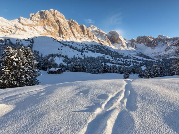 Най-големият снежен лабиринт в света: Зимна приказка, построена от 60 000 снежни блока