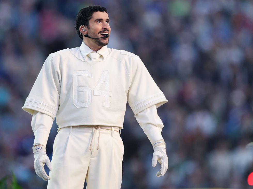 Супербоул 2026: Бад Бъни пренесе културата на Пуерто Рико в революционно шоу на полувремето