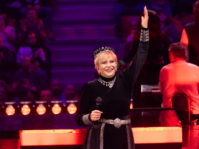 Николина Чакърдъкова сътвори истински празник и обедини България в една вечер на дух и музика