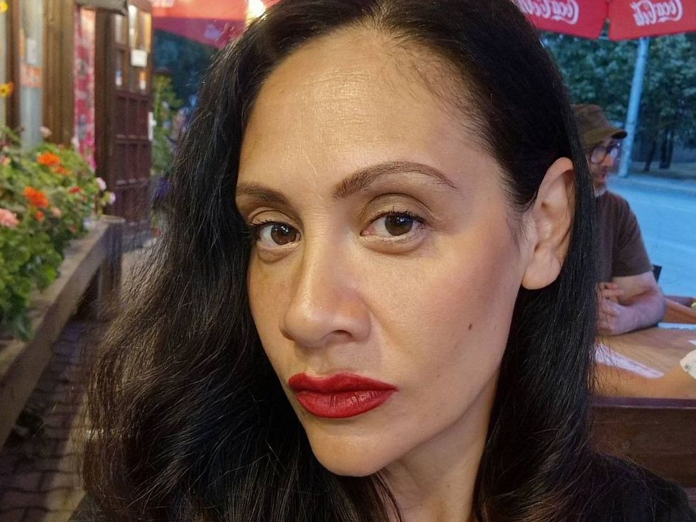 Заради вирус пострада гласът на Мариана Попова (Видео)