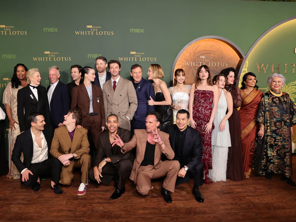 Всичко за визиите в The White Lotus 3. Разкрива ги дизайнерката на костюми на сериала Алекс Бовард