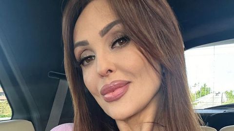 На 21 юли 2025 г Глория публично отказа предложен хонорар