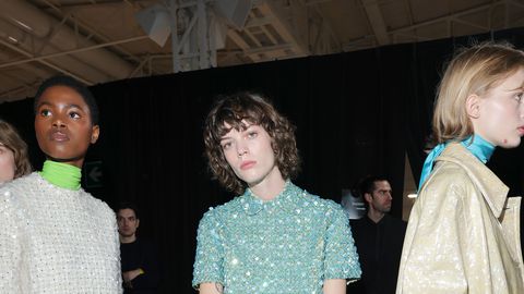 Бляскави смели и безсрамно забавни пайетите отново са на