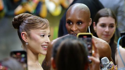 Напоследък една нова тенденция завладя света на знаменитостите — т