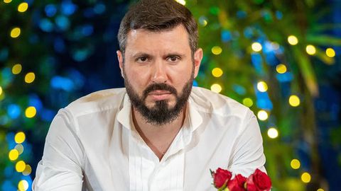 Мартин Николов – Елвиса бе гост на Петя Дикова в